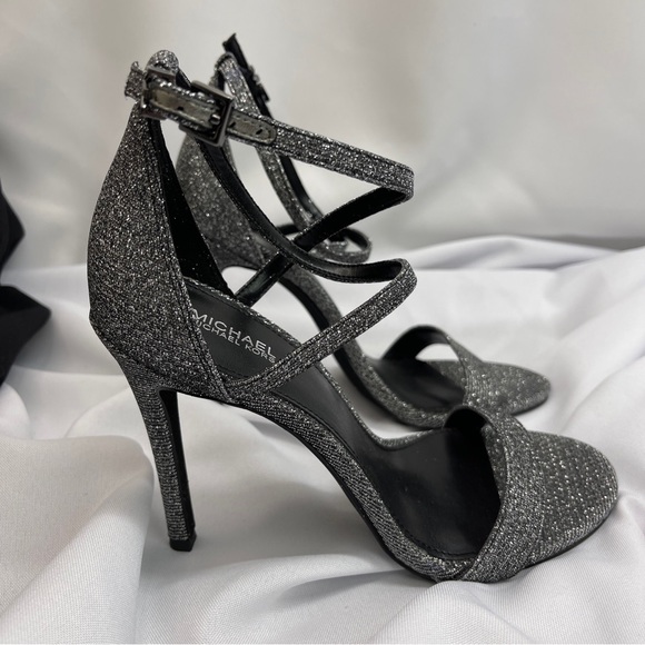 Michael Michael Kors heels glitter silver gray black women 8M NWOT - Picture 3 of 9
